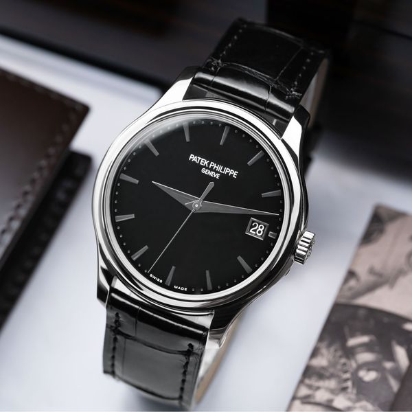 Patek Philippe Calatrava 5227G-010